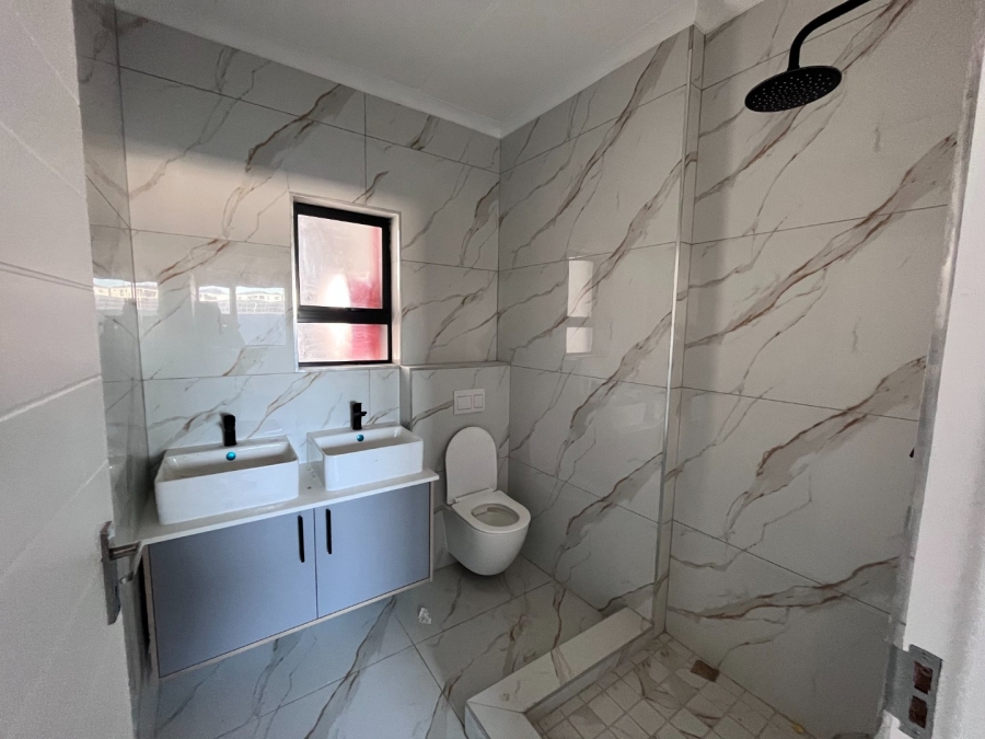 3 Bedroom Property for Sale in Sandown Western Cape
